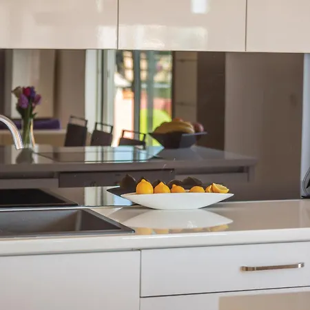 Put Zuke Croatia Apartament *