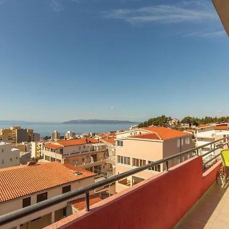 Lovely In With Kitchenette Lägenhet Makarska